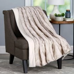 Brand new ✨ Lavish Home Faux Wolf Fur Throw Blanket And Gift Box 60"x70" ???? -Ella Jayne shop unnamed file 1505